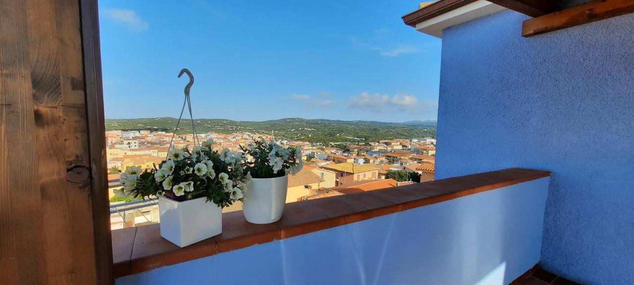 Monte Becco Panoramic Rooms Санта-Тереза-Галлура Екстер'єр фото